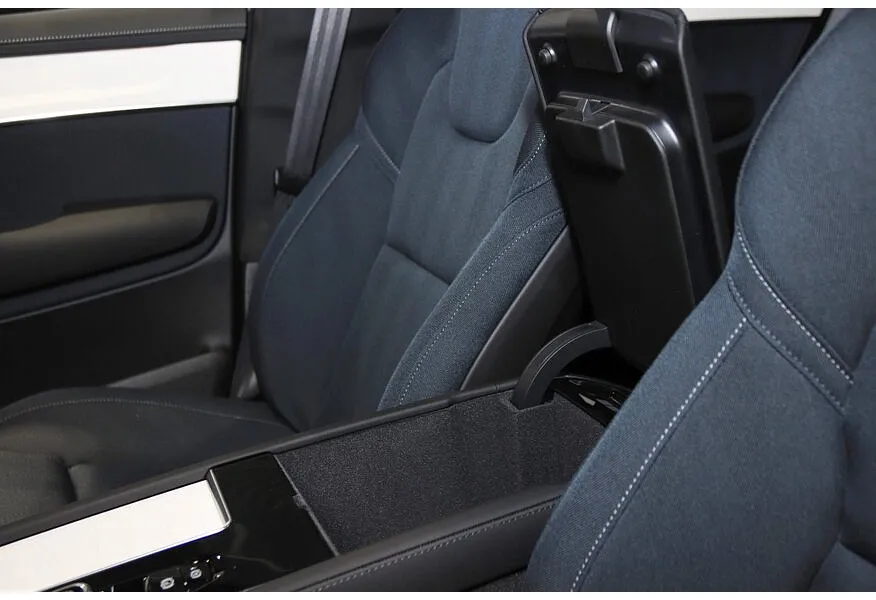 Volvo XC90 2.0 B5 mild hybrid AT AWD (7 мест) (250 л.с.) Ultra Красный в АВИЛОН. Слайд №12