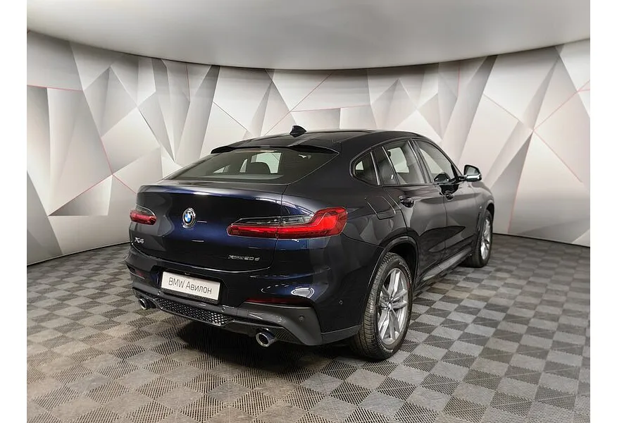 BMW X4 xDrive20d Steptronic (190 л.с.) Черный в АВИЛОН. Слайд №2