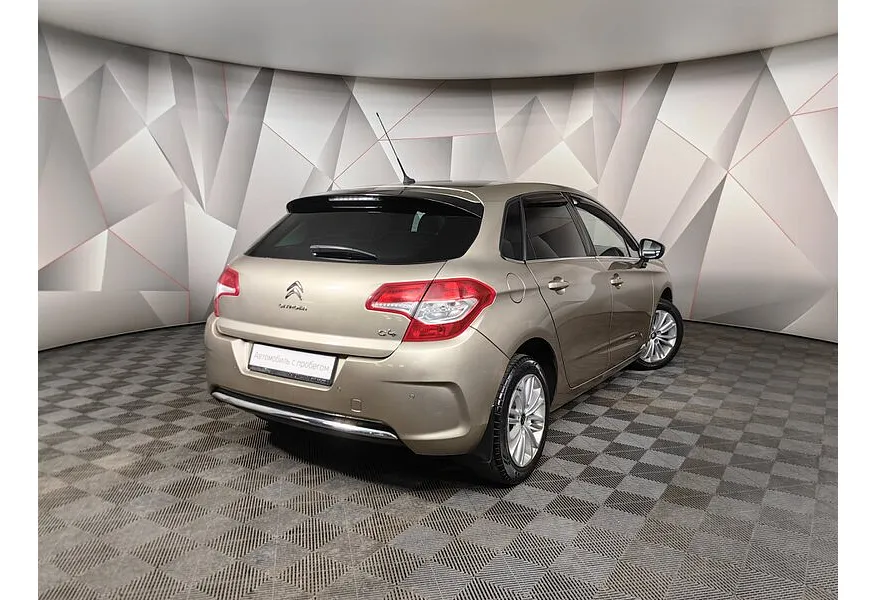 Citroen C4 1.6 VTi AT (120 л.с.) Золотой в АВИЛОН. Слайд №2