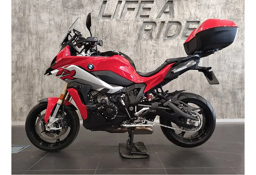 BMW Motorrad S 1000 XR S 1000 XR 999 см³ (165) 999 Красный в АВИЛОН. Слайд №3