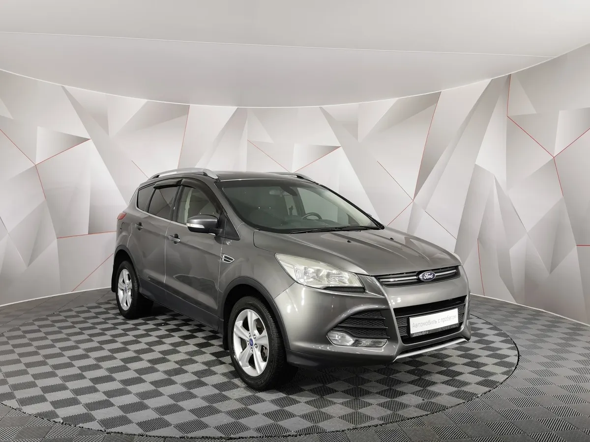 Ford Kuga 1.6 EcoBoost AT AWD (150 л.с.) Titanium Серый в АВИЛОН. Слайд №3
