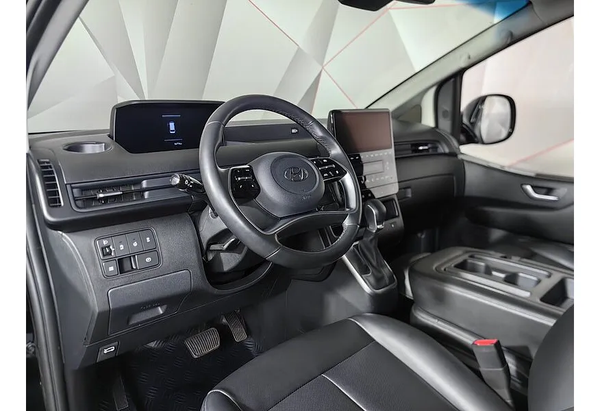 Hyundai Staria 2.2 CRDi 8AT 4WD (177 л.с.) 9 мест High-Tech + Электропривод багажника Черный в АВИЛОН. Слайд №19