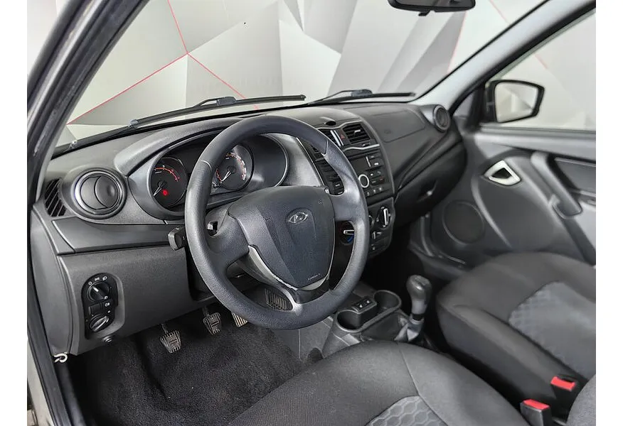 ВАЗ (Lada) Granta 1.6 MT 8кл (82 л.с.) Серый в АВИЛОН. Слайд №17