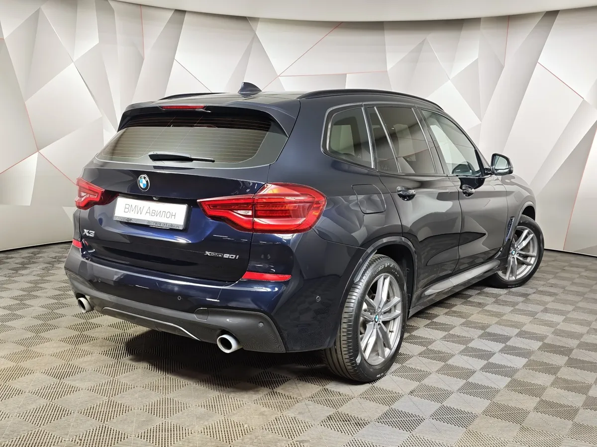 BMW X3 xDrive20i AT (184 л.с.) Черный в АВИЛОН. Слайд №2