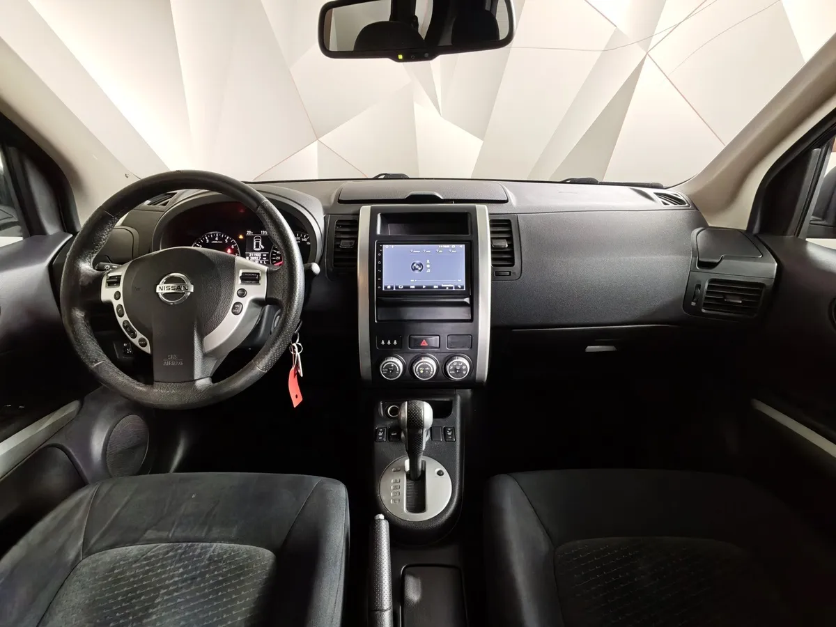 Nissan X-Trail 2.0 CVT AWD (141 л.с.) Черный в АВИЛОН. Слайд №13