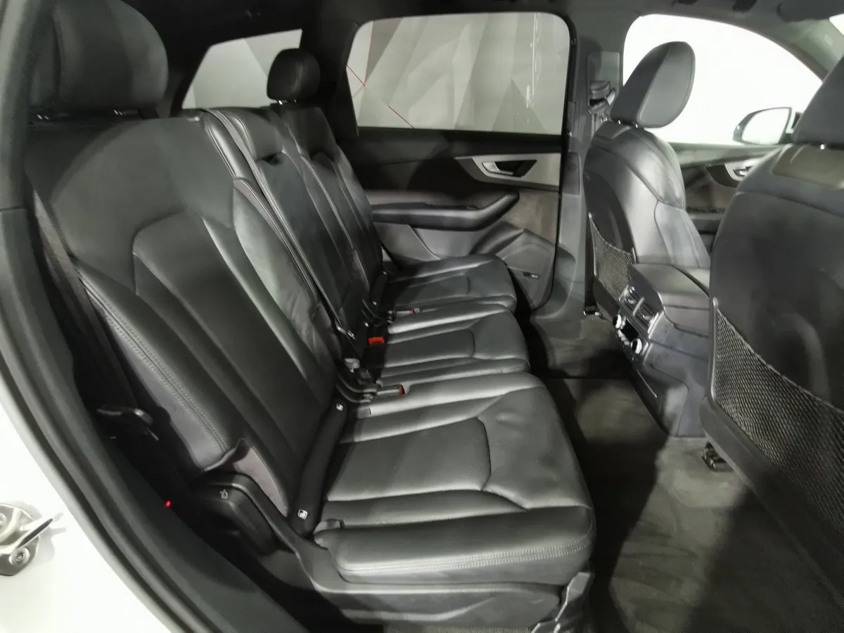 Audi Q7 3.0 TDI Tiptronic quattro (249 л.с.) Белый в АВИЛОН. Слайд №15