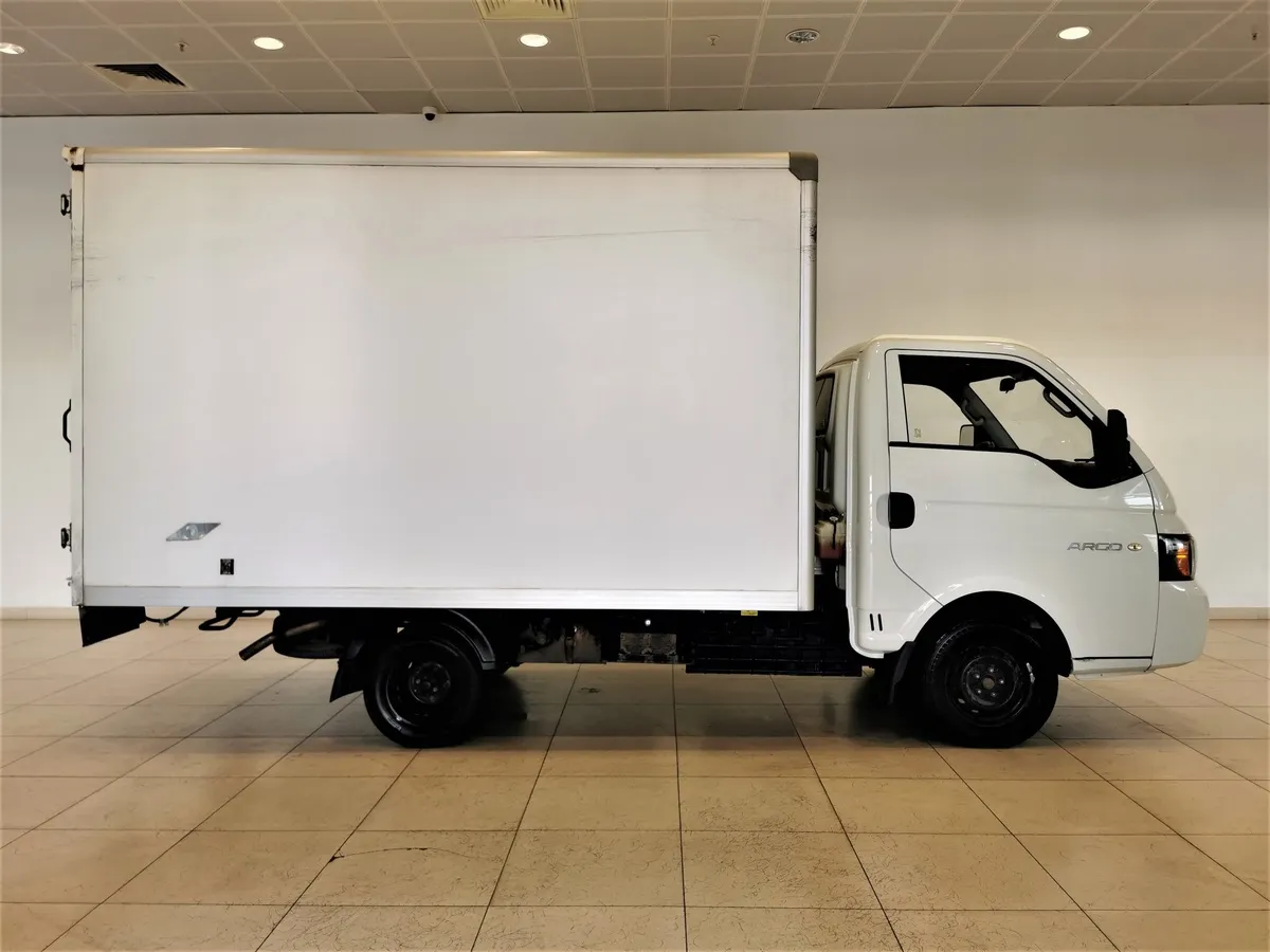 Sollers Argo 2.0d MT RWD LWB (130 л.с.) 3.5T Белый в АВИЛОН. Слайд №6