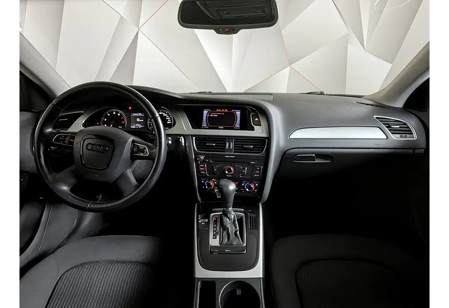 Audi A4 1.8 TFSI multitronic (160 л.с.) Черный в АВИЛОН. Слайд №14