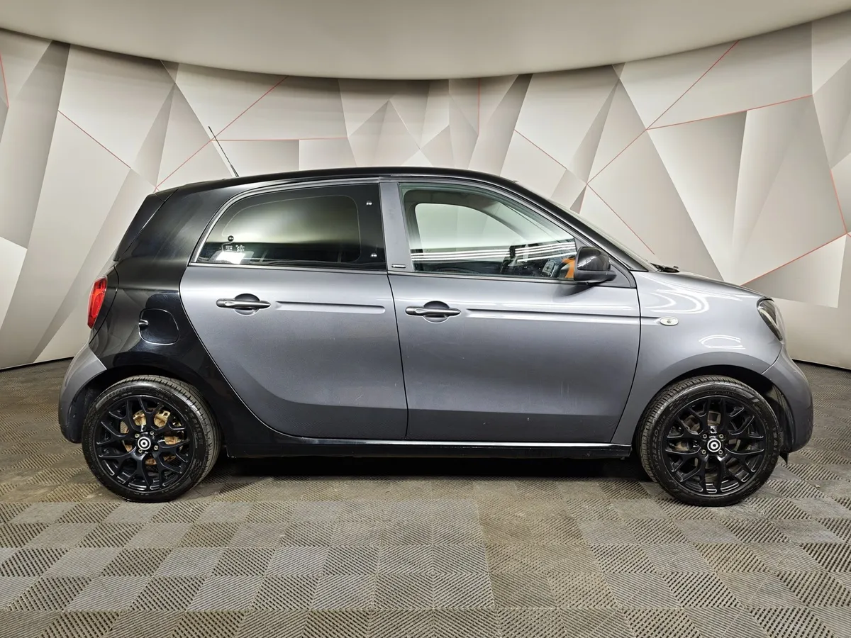 Smart Forfour 0.9 T AMT twinamic (90 л.с.) Серый в АВИЛОН. Слайд №6