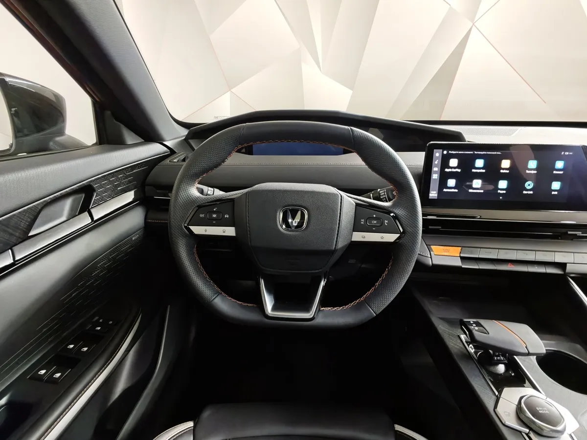 Changan UNI-V 1.5 AMT (181 л.с.) Tech Красный в АВИЛОН. Слайд №19