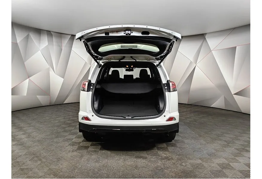 Toyota RAV4 2.5 AT 4WD (180 л.с.) Престиж Белый в АВИЛОН. Слайд №12