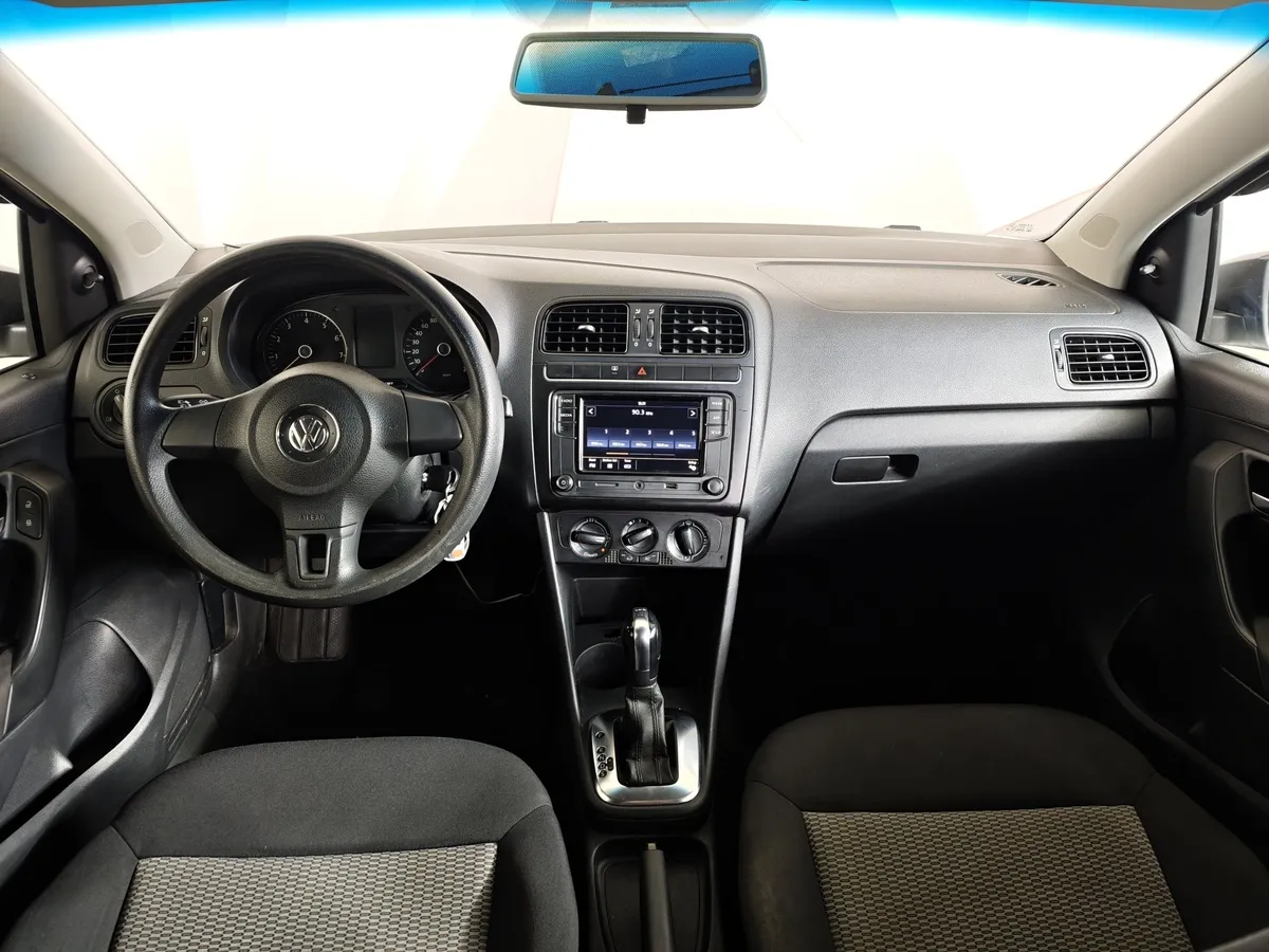 Volkswagen Polo 1.4 DSG (85 л.с.) Trendline Белый в АВИЛОН. Слайд №14