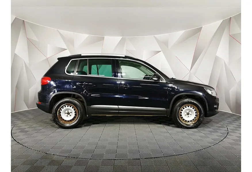 Volkswagen Tiguan 2.0 TSI 4Motion AT (170 л.с.) Sochi Edition Черный в АВИЛОН. Слайд №5