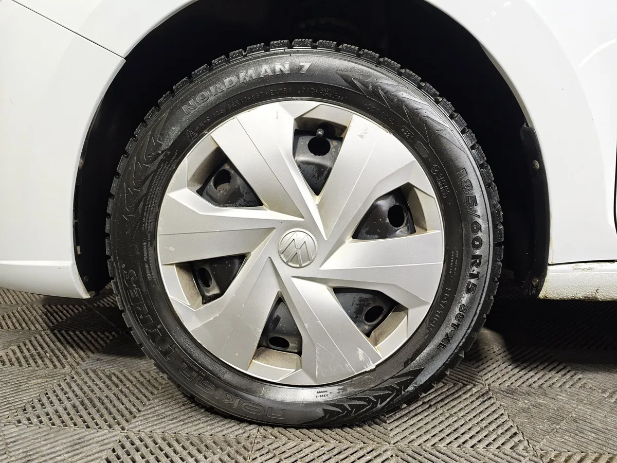 Volkswagen Polo 1.6 MPI AT (110 л.с.) Respect + Комфорт Белый в АВИЛОН. Слайд №9