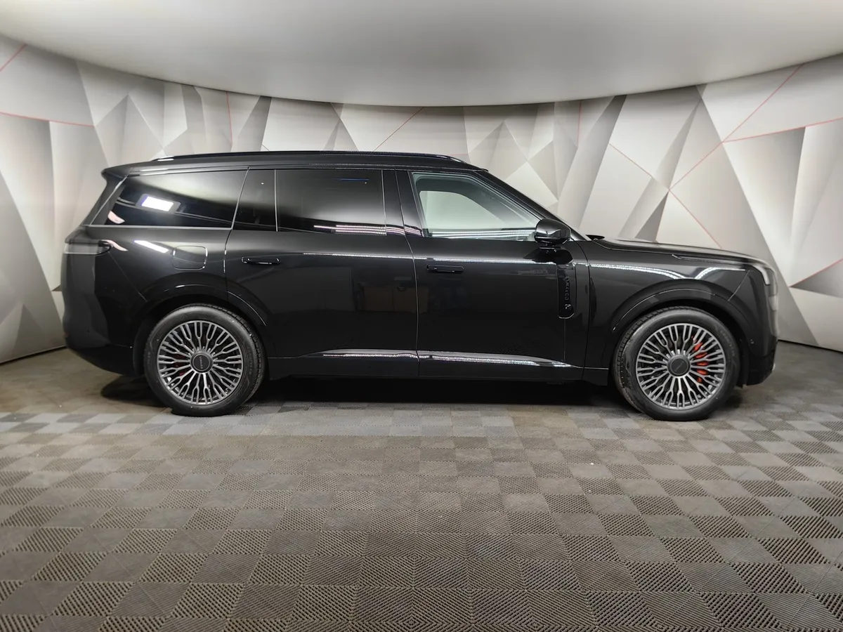 Lynk & Co 900 2.0 AT 4WD (884 л.с.) Discovery Черный в АВИЛОН. Слайд №6
