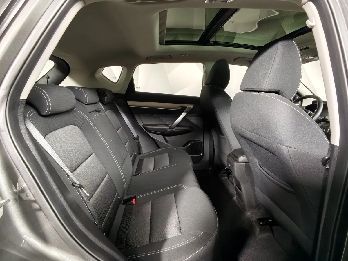 Belgee X50 1.5T 7DCT 2WD (150 л.с.) Style Серый в АВИЛОН. Слайд №15