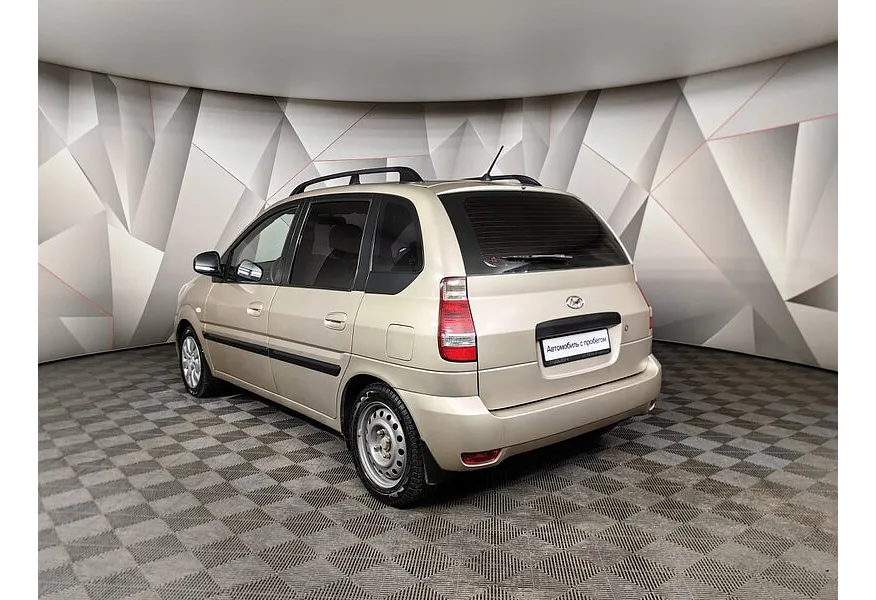 Hyundai Matrix 1.6 MT (103 л.с.) Бежевый в АВИЛОН. Слайд №4