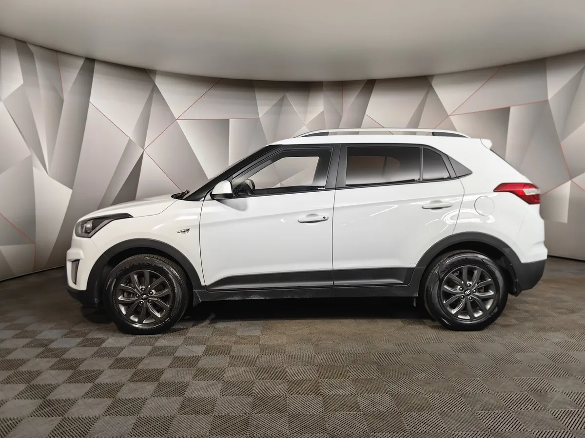 Hyundai Creta 2.0 AT (149 л.с.) Travel Белый в АВИЛОН. Слайд №5