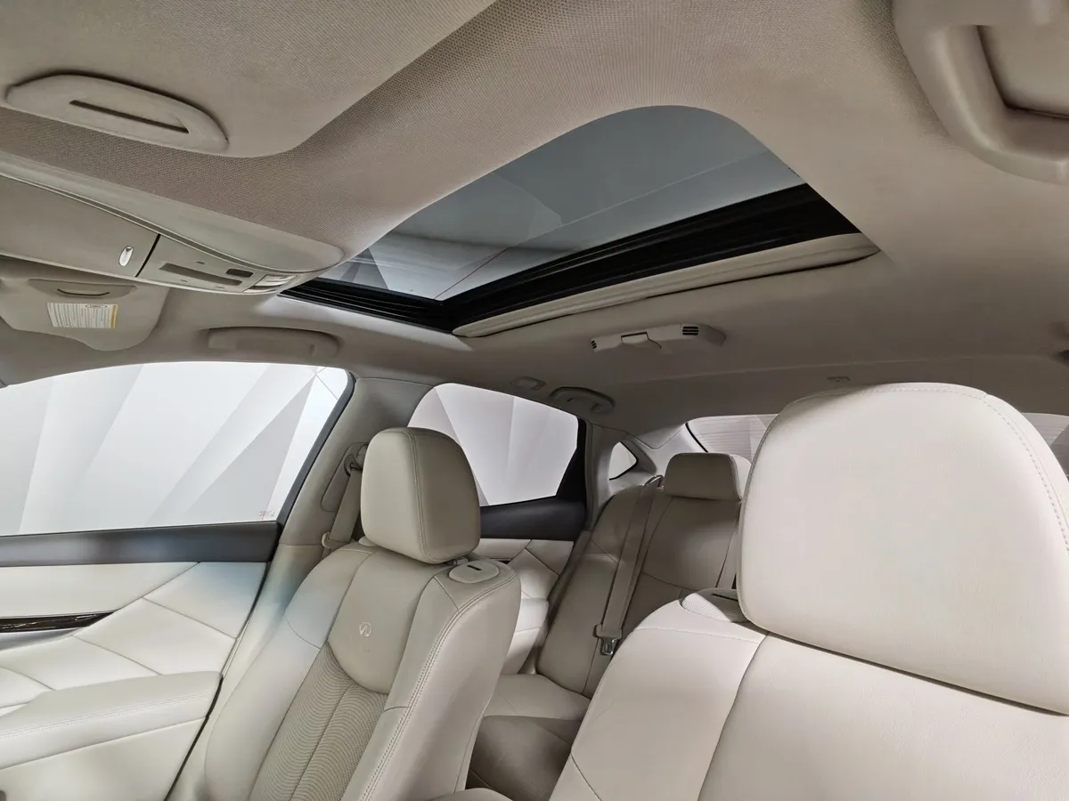 Infiniti M-Series M25 AT (222 л.с.) Premium Черный в АВИЛОН. Слайд №21