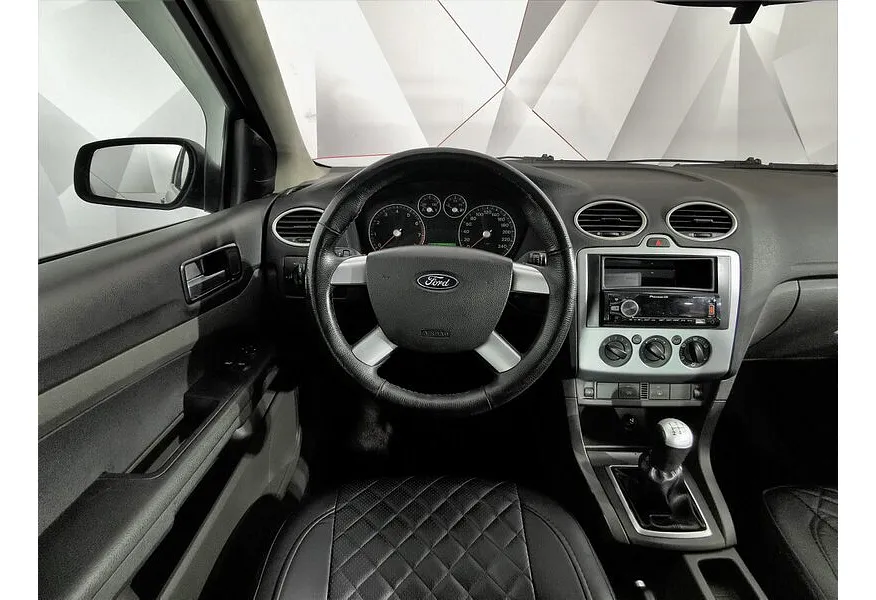 Ford Focus 1.8 MT (125 л.с.) Ghia Серый в АВИЛОН. Слайд №18