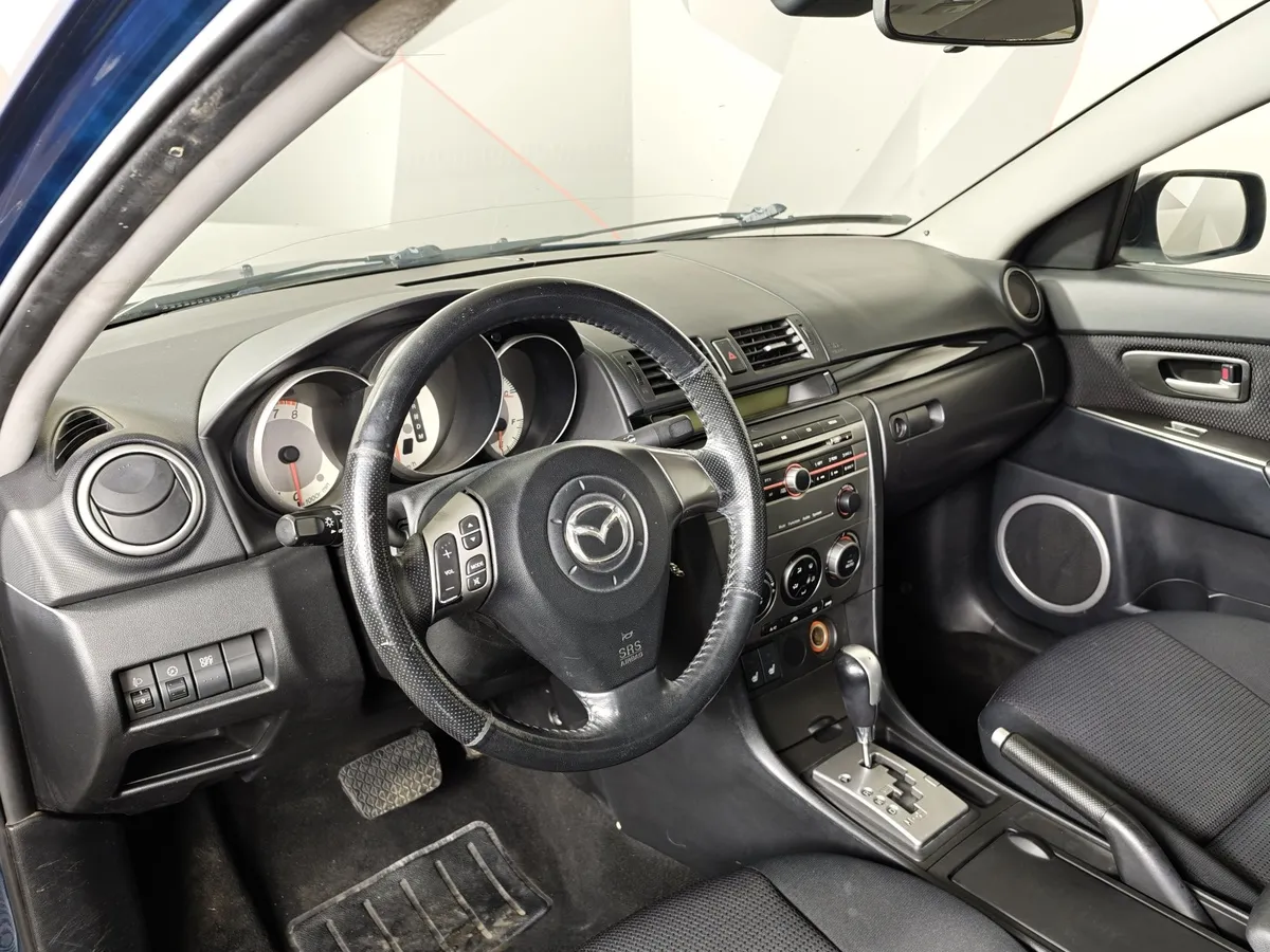 Mazda 3 1.6 AT (105 л.с.) Зеленый в АВИЛОН. Слайд №15