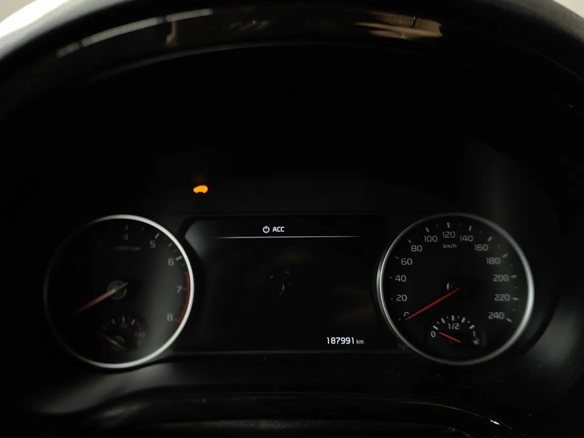 Kia Seltos 2.0 MPI 2WD IVT (149 л.с.) Prestige Синий в АВИЛОН. Слайд №17