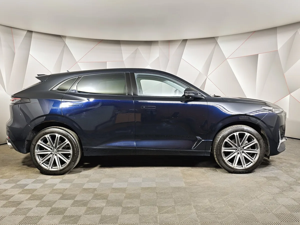 Changan UNI-K 2.0 AT 4WD (226 л.с.) Tech Черный в АВИЛОН. Слайд №6