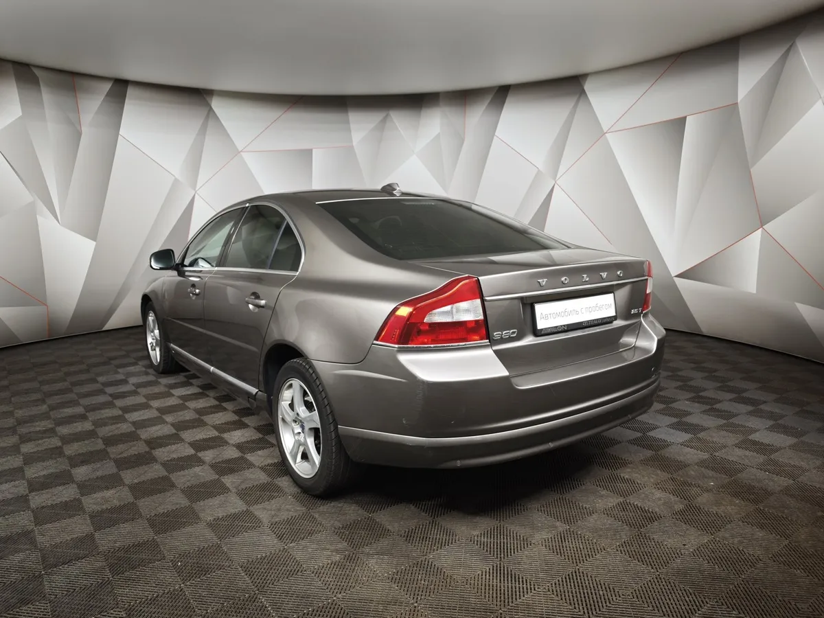 Volvo S80 2.5 Turbo Geartronic (231 л.с.) Коричневый в АВИЛОН. Слайд №4