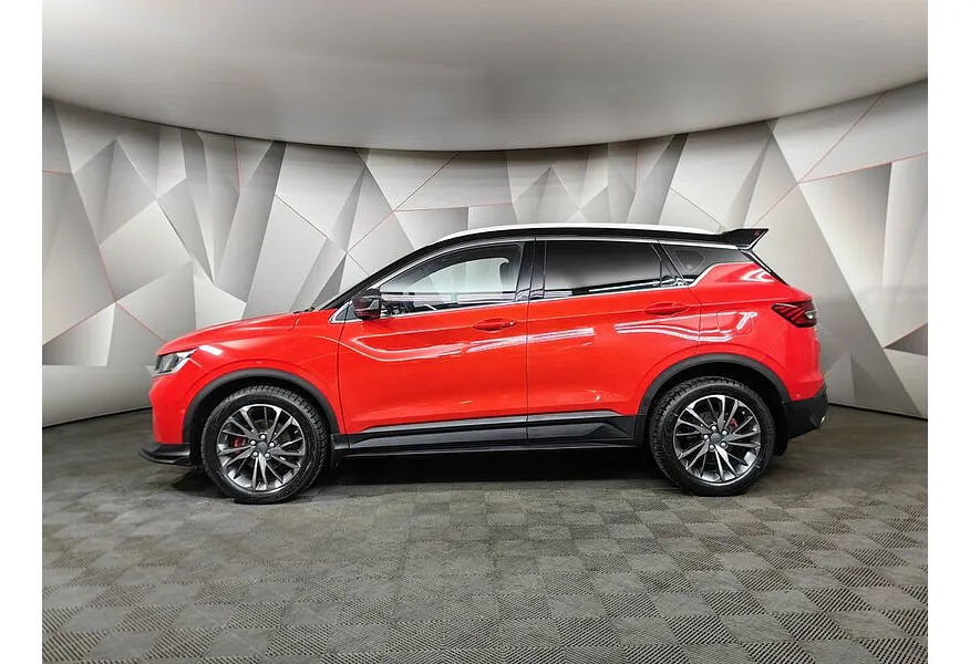 Geely Coolray 1.5T 7DCT 2WD (150 л.с.) Flagship Sport Красный в АВИЛОН. Слайд №5