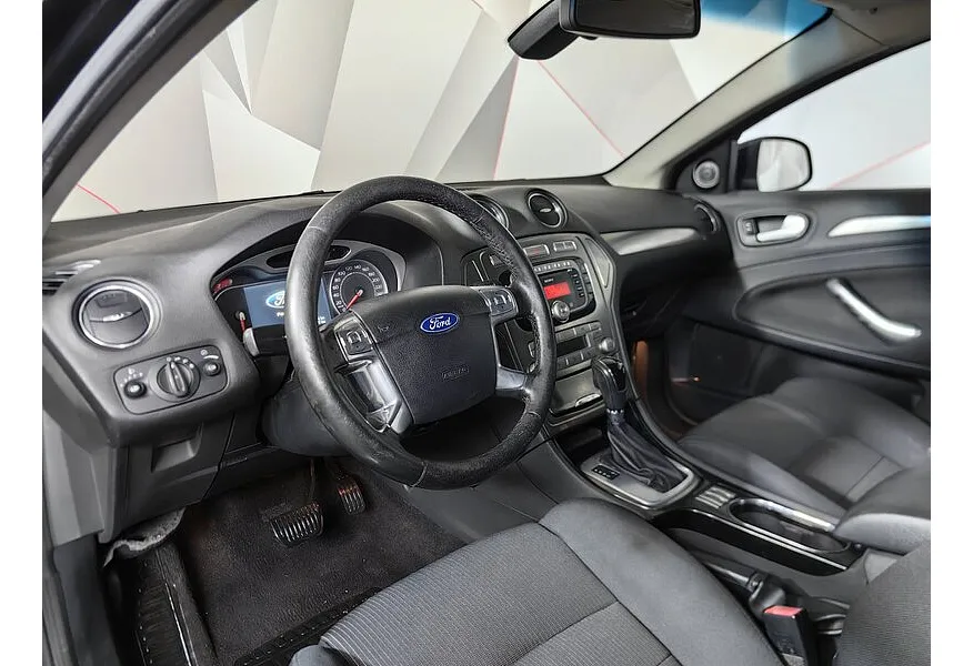 Ford Mondeo 2.3 AT (161 л.с.) Ambiente Черный в АВИЛОН. Слайд №17