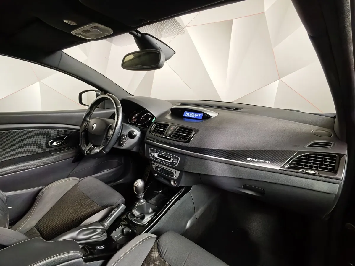 Renault Megane 2.0 TCe MT (250 л.с.) Sport Черный в АВИЛОН. Слайд №13
