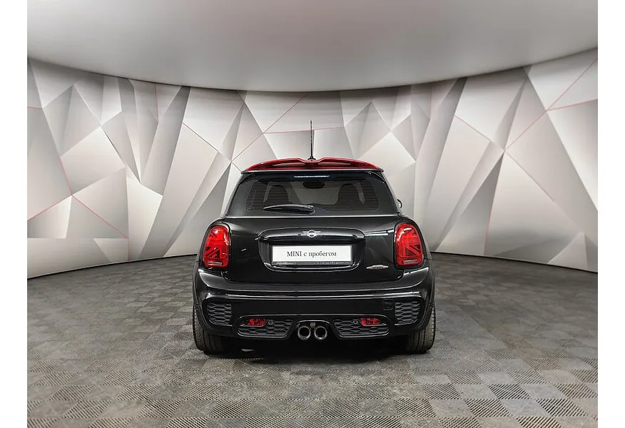 MINI 3 двери JCW 2.0 AT (231 л.с.) Черный в АВИЛОН. Слайд №4