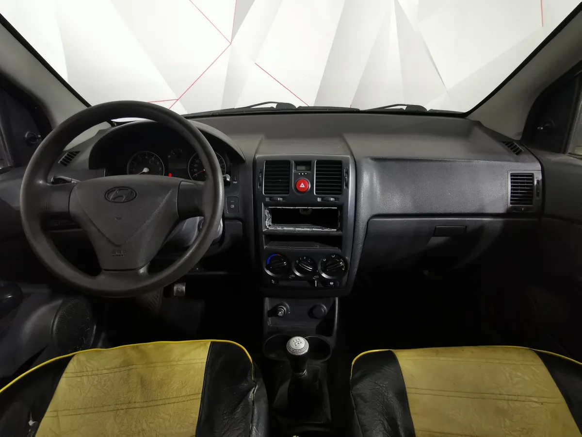 Hyundai Getz 1.4 MT (97 л.с.) Желтый в АВИЛОН. Слайд №11