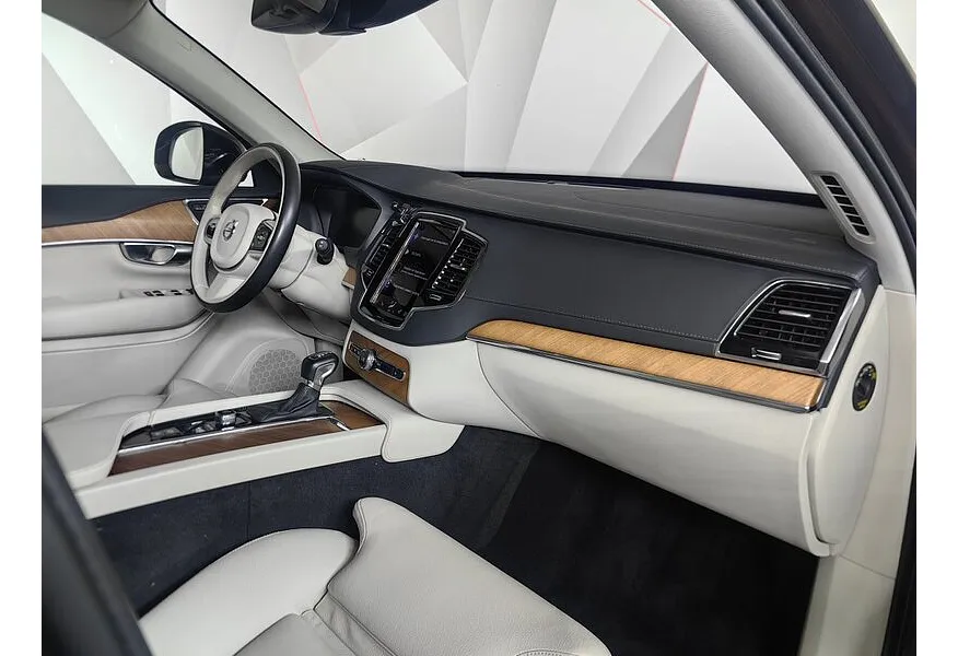 АВИЛОН - Volvo XC90 2.0 T5 Drive-E AT AWD (5 мест) (249 л.с.) Inscription Коричневый - slide 10
