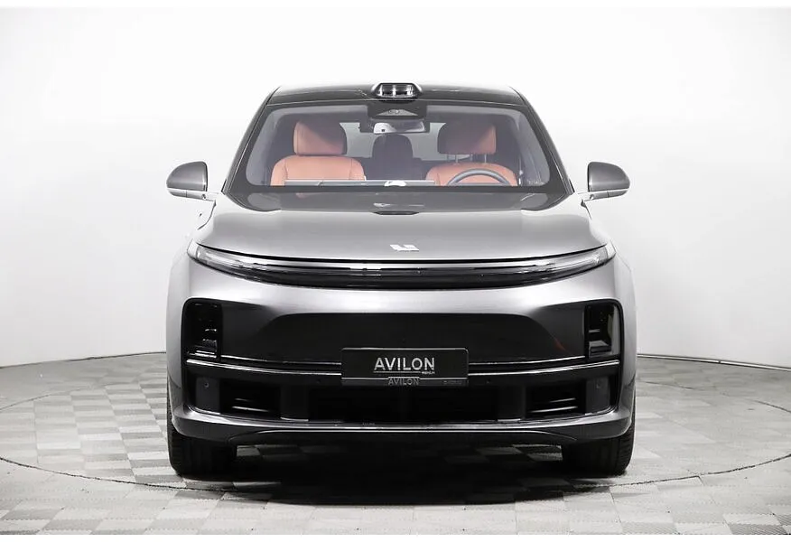Li Auto L7 1.5 AT 4WD (449 л.с.) Ultra Серый в АВИЛОН. Слайд №3