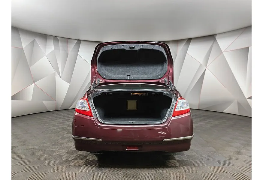 Nissan Teana 2.5 Xtronic (182 л.с.) Красный в АВИЛОН. Слайд №10