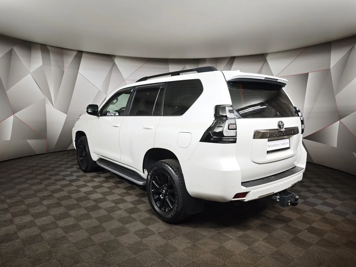 Toyota Land Cruiser Prado 2.8D AT AWD (200 л.с.) Black Vision Белый в АВИЛОН. Слайд №4