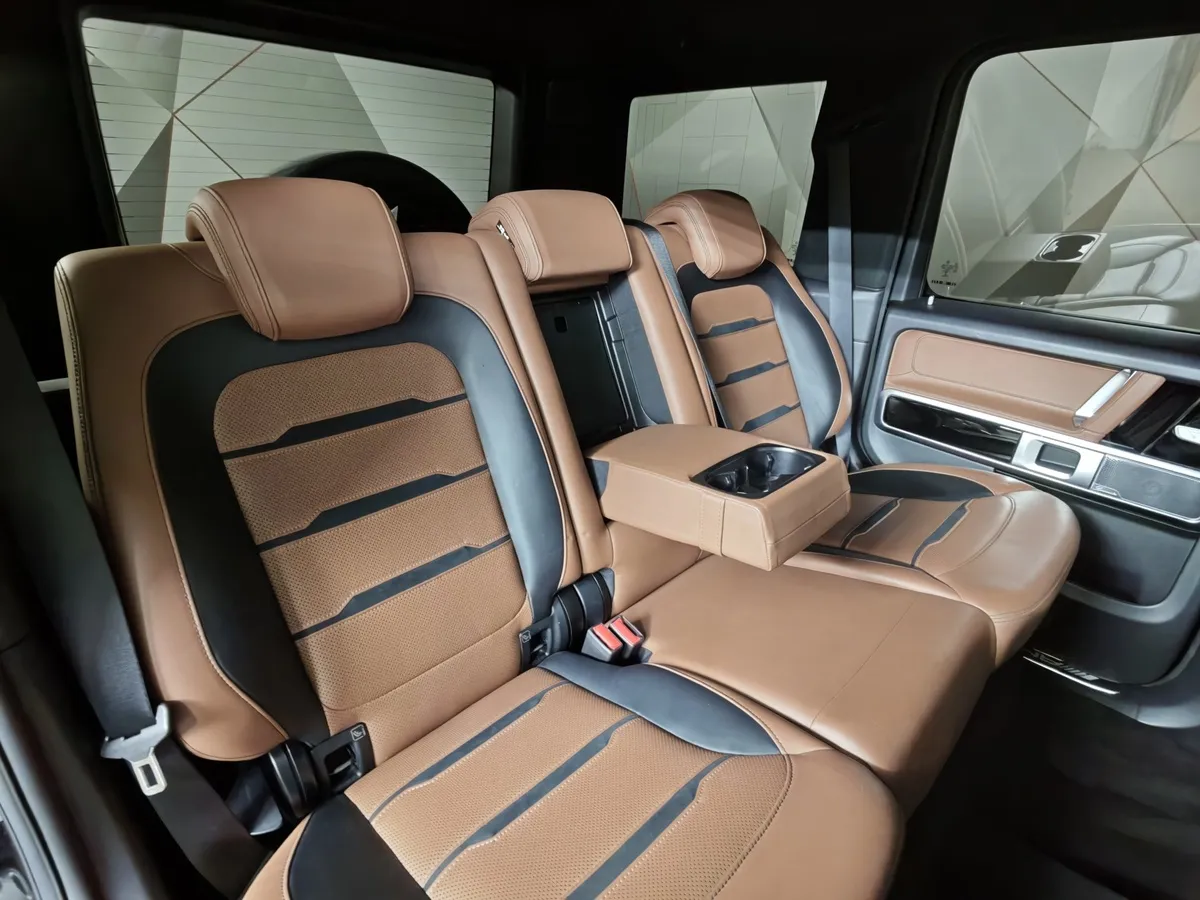 Mercedes-Benz G-Класс G 63 AMG Speedshift 4Matic (585 л.с.) Черный в АВИЛОН. Слайд №17
