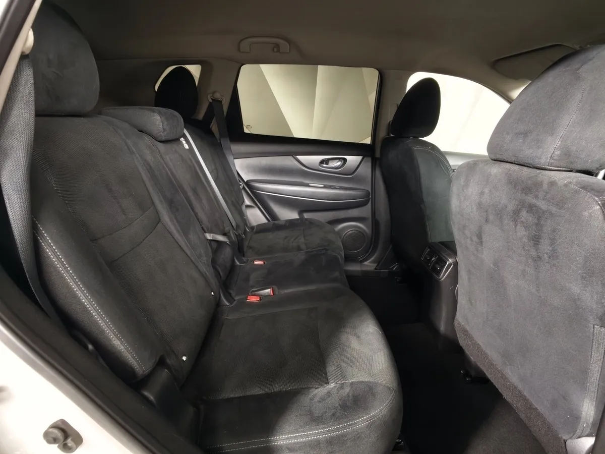 Nissan X-Trail 2.0 CVT AWD (144 л.с.) Белый в АВИЛОН. Слайд №16