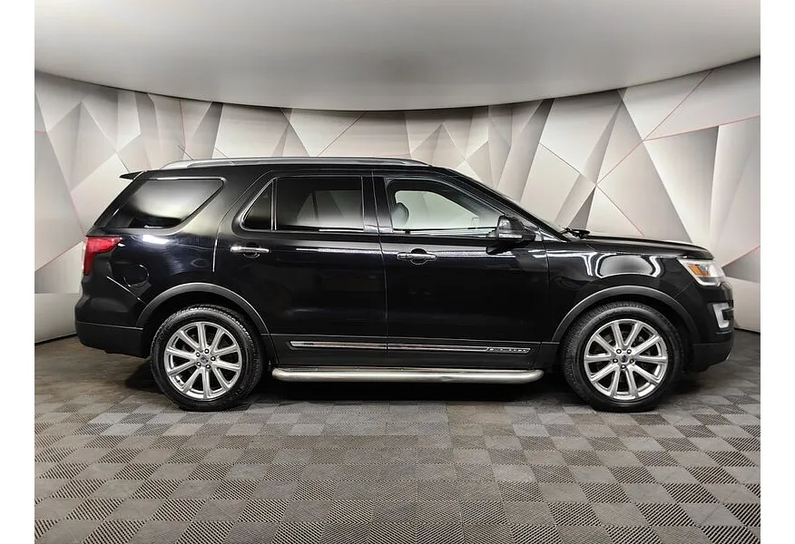 АВИЛОН - Ford Explorer 3.5 SelectShift 4WD (249 л.с.) Limited Plus Черный - slide 3