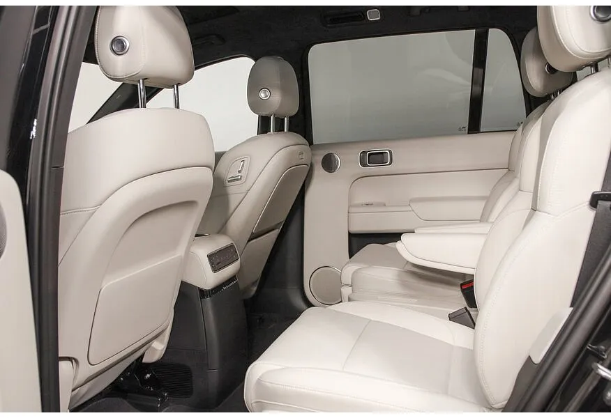 Li Auto L9 1.5 AT 4WD (449 л.с.) Ultra Зеленый в АВИЛОН. Слайд №8