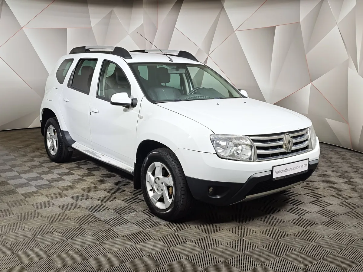 Renault Duster 2.0 AT (135 л.с.) Белый в АВИЛОН. Слайд №3