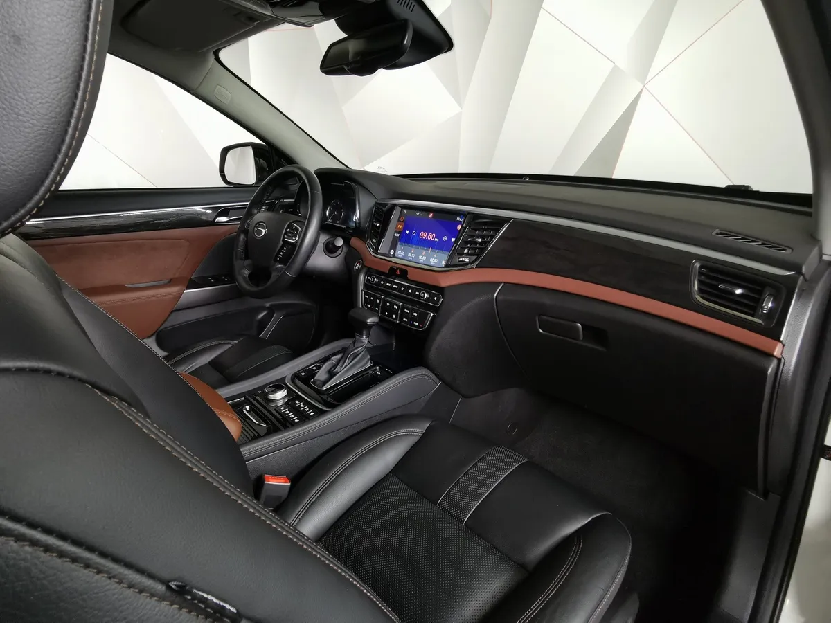GAC GS8 2.0 AT 4WD (190 л.с.) GL Белый в АВИЛОН. Слайд №13