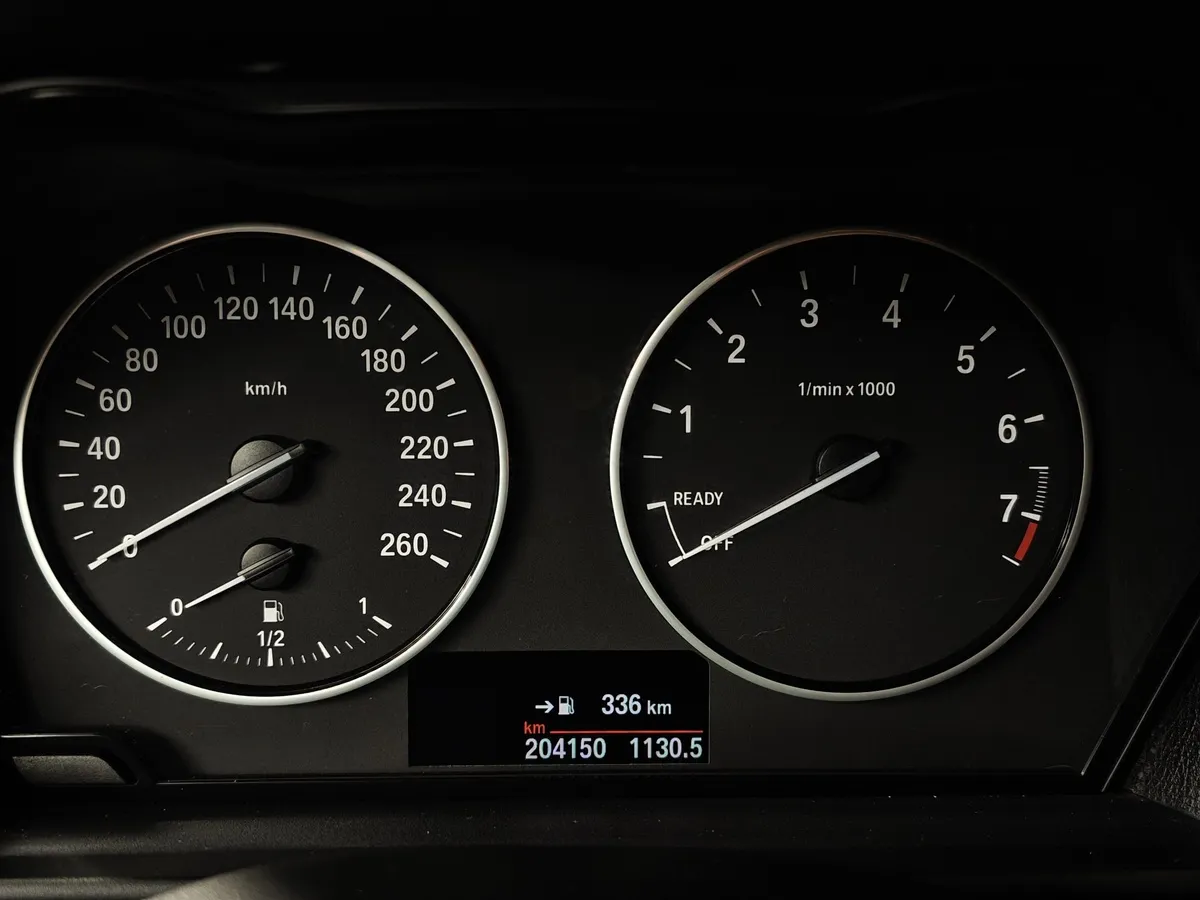 BMW 1 серия 116i AT (136 л.с.) Голубой в АВИЛОН. Слайд №13