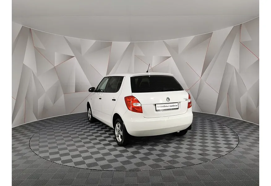 АВИЛОН - Skoda Fabia 1.2 MT (70 л.с.) Белый - slide 6