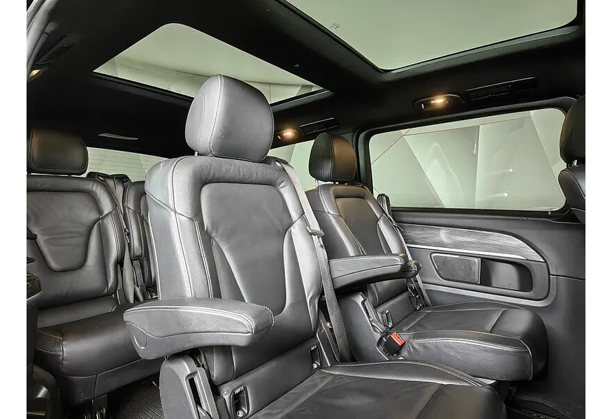 Mercedes-Benz V-Класс V 200 d AT L2 4x4 (136 л.с.) Черный в АВИЛОН. Слайд №16