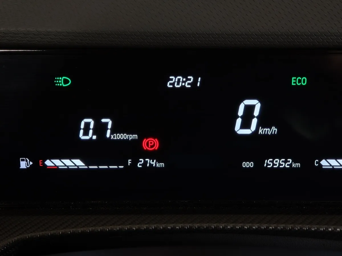 JETOUR Dashing 1.5T 6DCT 2WD (147 л.с.) Luxury Зеленый в АВИЛОН. Слайд №18