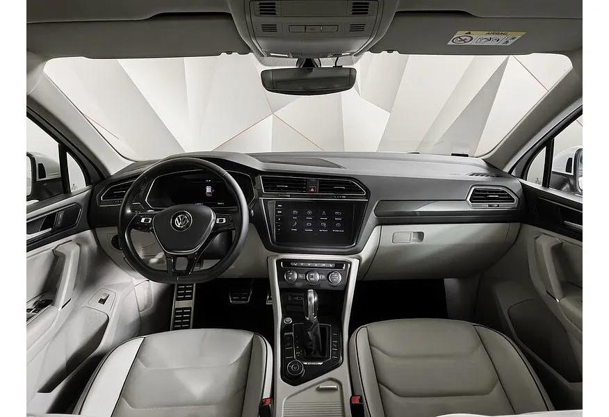 АВИЛОН - Volkswagen Tiguan 2.0 TSI 4Motion DSG (220 л.с.) Sportline Белый - slide 14