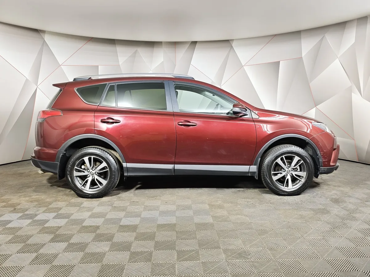 Toyota RAV4 2.0 CVT (146 л.с.) Красный в АВИЛОН. Слайд №6