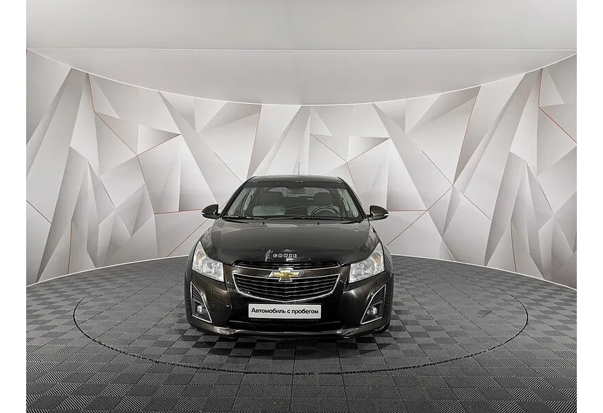 Chevrolet Cruze 1.6 MT (109 л.с.) Коричневый в АВИЛОН. Слайд №7